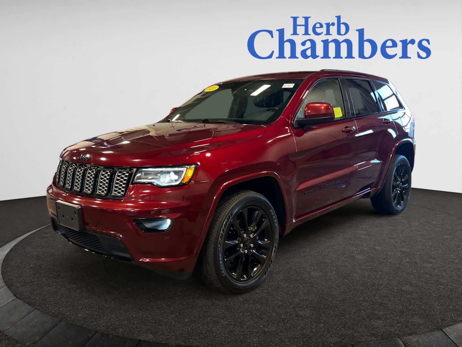 2020 Jeep Grand Cherokee Altitude photo 3