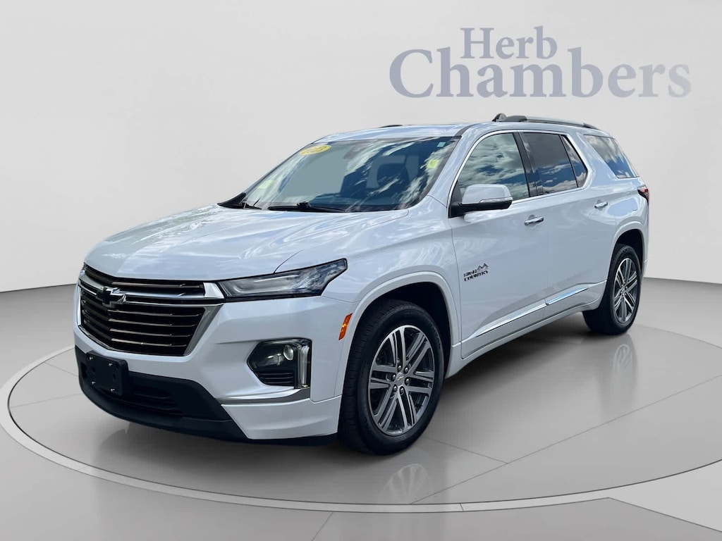 Used 2023 Chevrolet Traverse High Country SUV