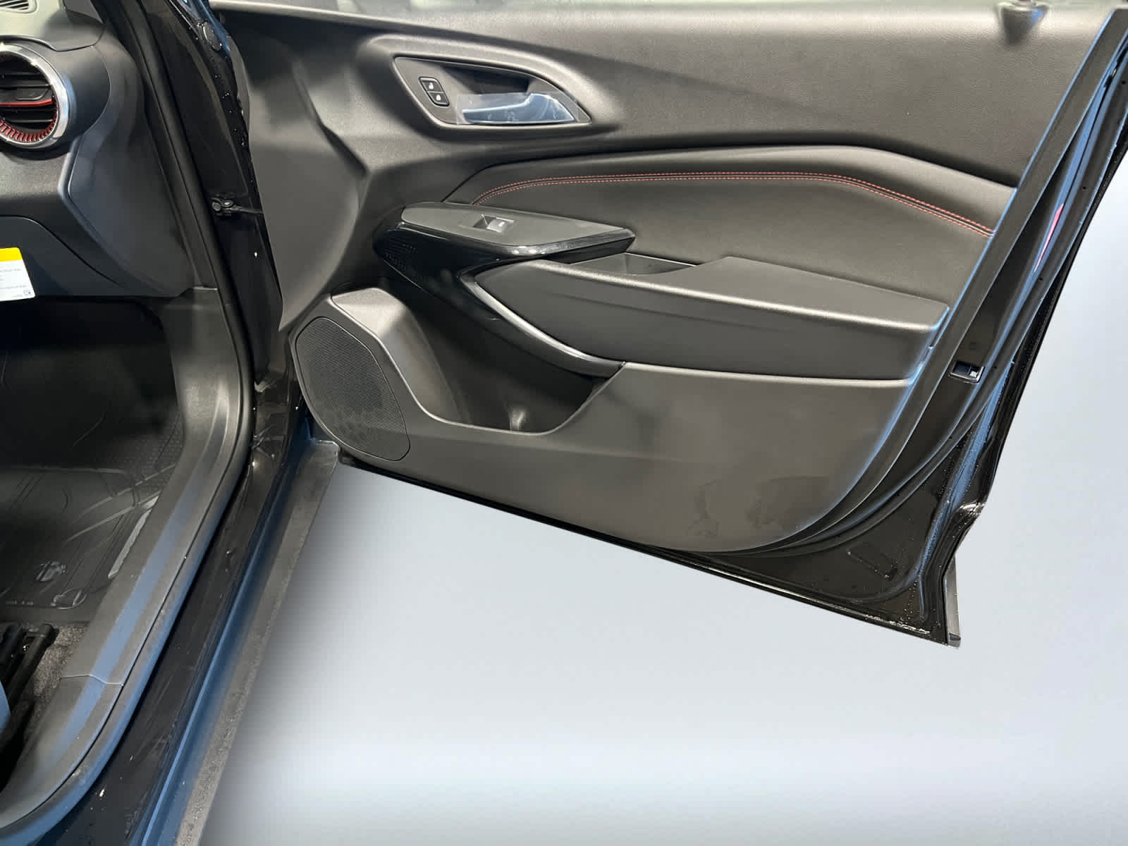 2026 Chevrolet Trax RS - Photo 15