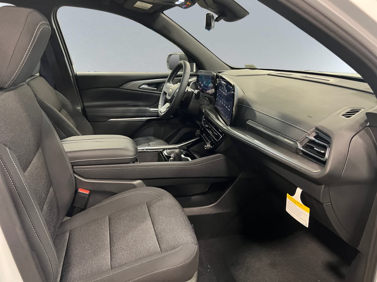 2027 Chevrolet Traverse LT - Photo 20