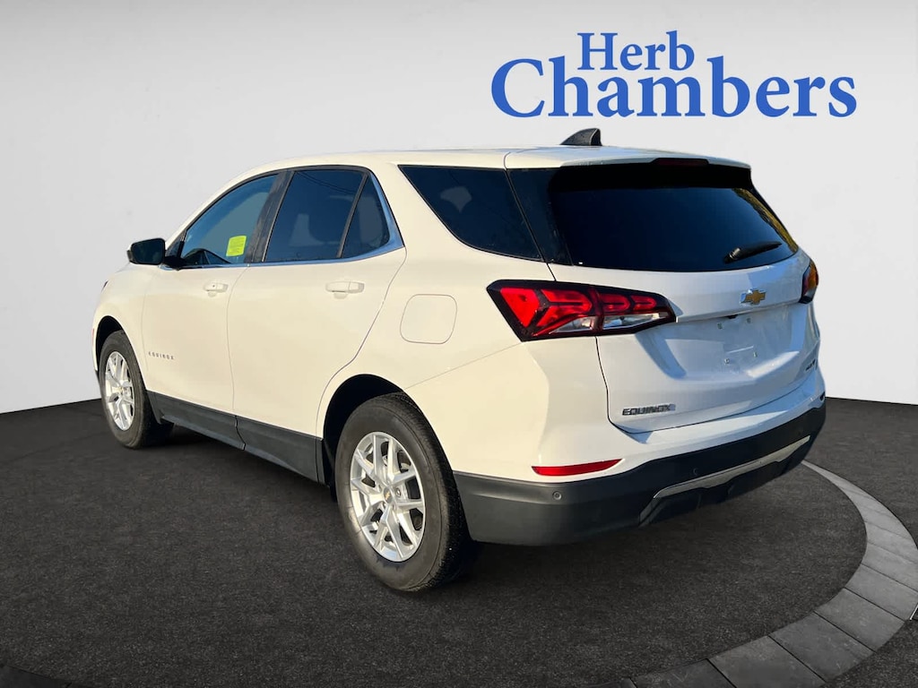 Used 2022 Chevrolet Equinox LT SUV