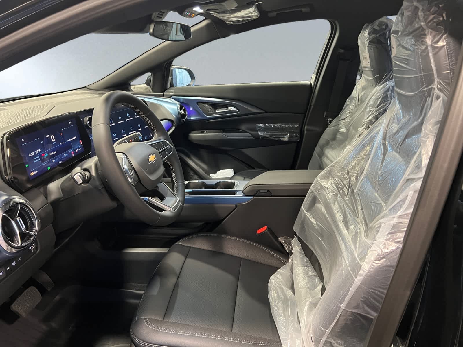2026 Chevrolet Equinox EV 2LT - Photo 11