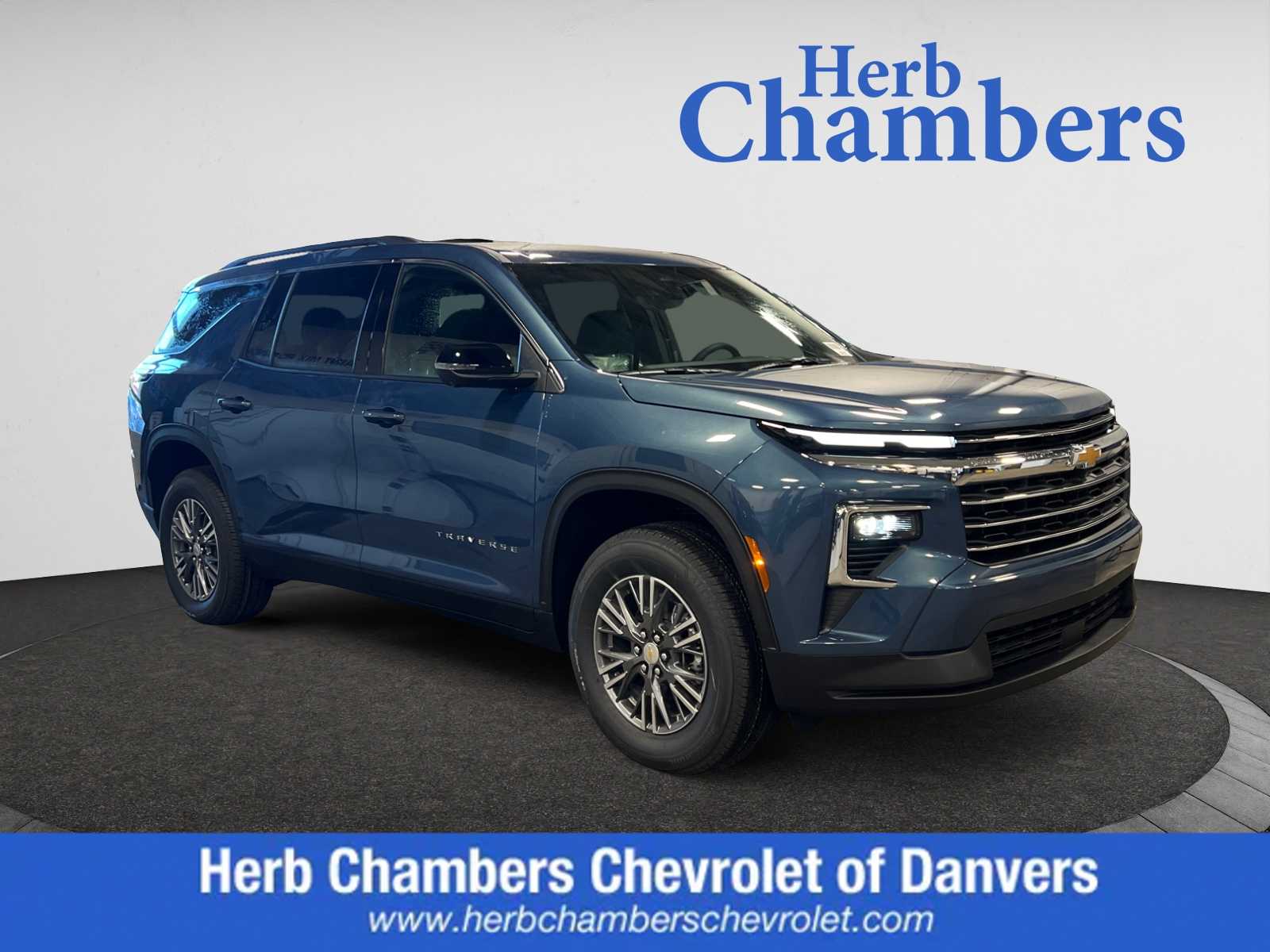 2026 Chevrolet Traverse LT's photo