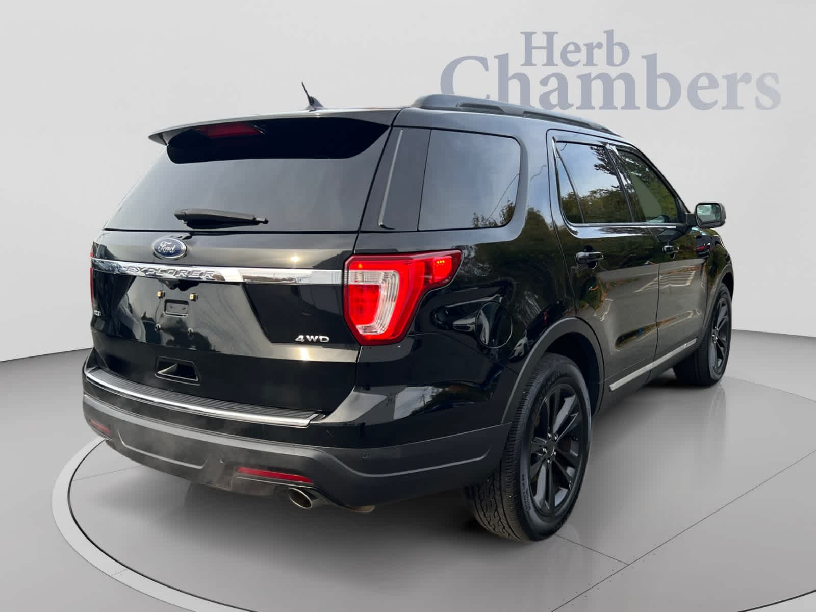 Used 2018 Ford Explorer XLT SUV