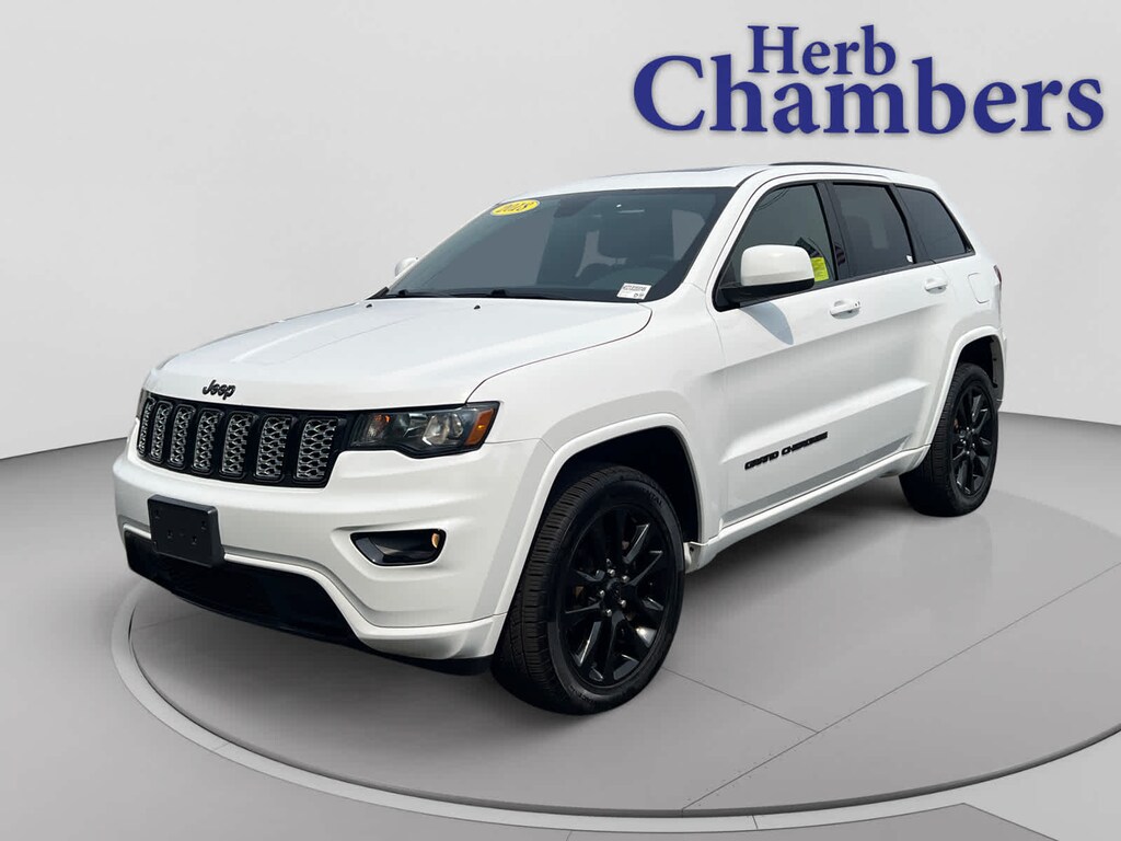 Used 2018 Jeep Grand Cherokee Altitude SUV