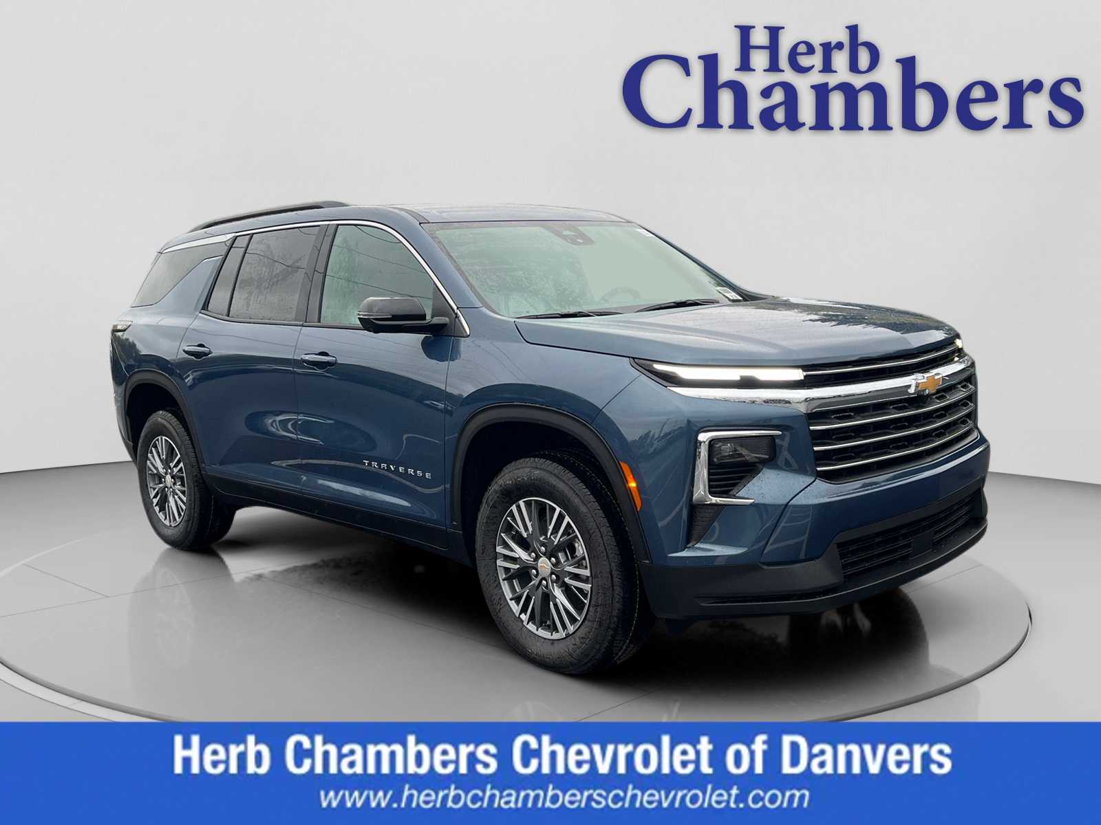 2026 Chevrolet Traverse LT's photo