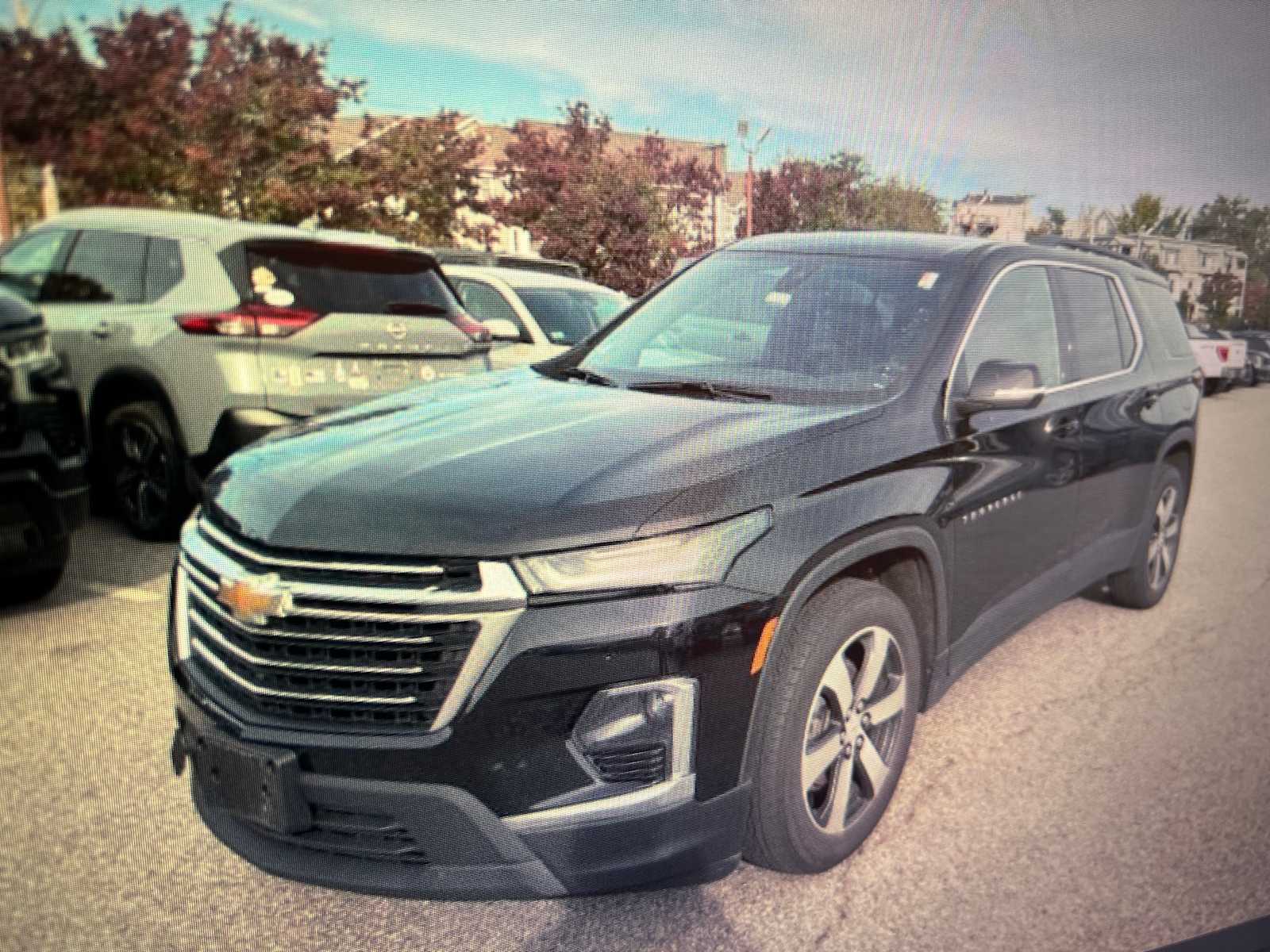 Used 2023 Chevrolet Traverse LT Leather SUV