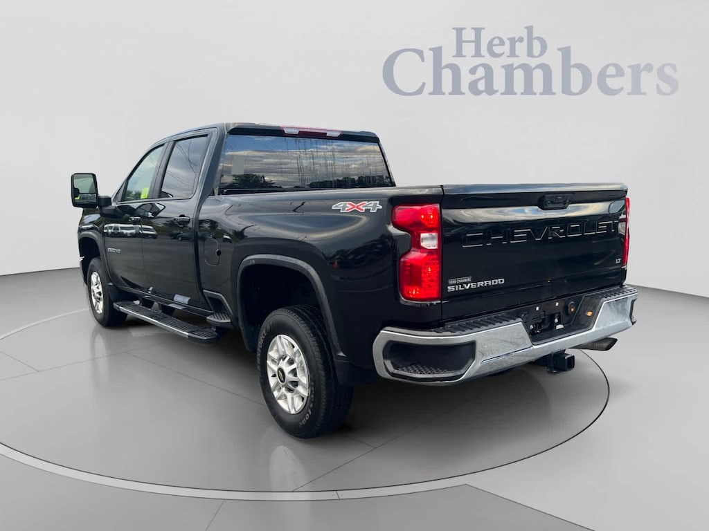 Used 2024 Chevrolet Silverado 2500 HD LT Truck Crew Cab