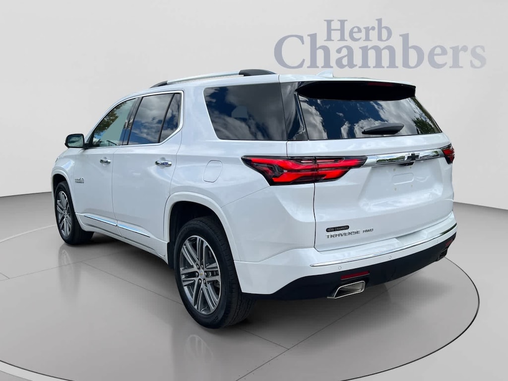 Used 2023 Chevrolet Traverse High Country SUV