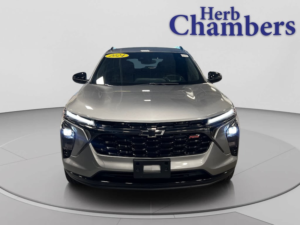 Used 2024 Chevrolet Trax 2RS SUV