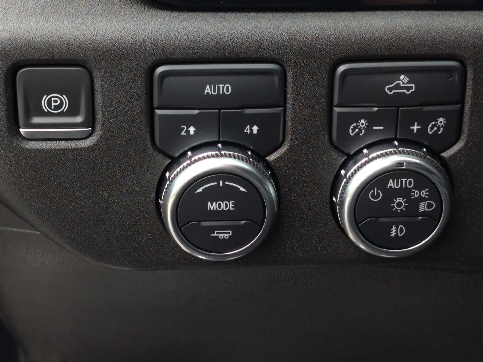 used 2024 GMC Sierra 1500 car, priced at $43,997