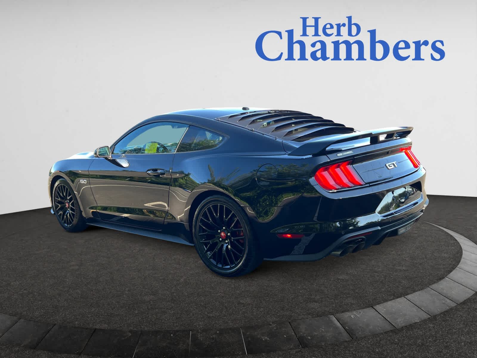 2018 Ford Mustang GT Premium photo 3