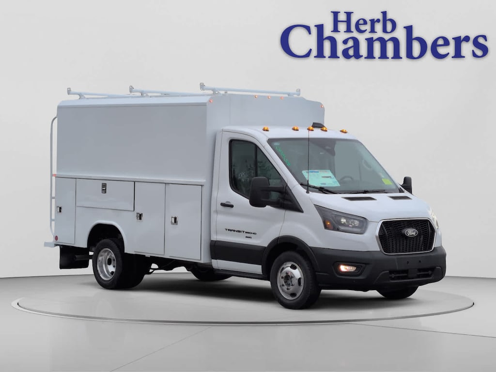 New 2026 Ford Transit Chassis Truck