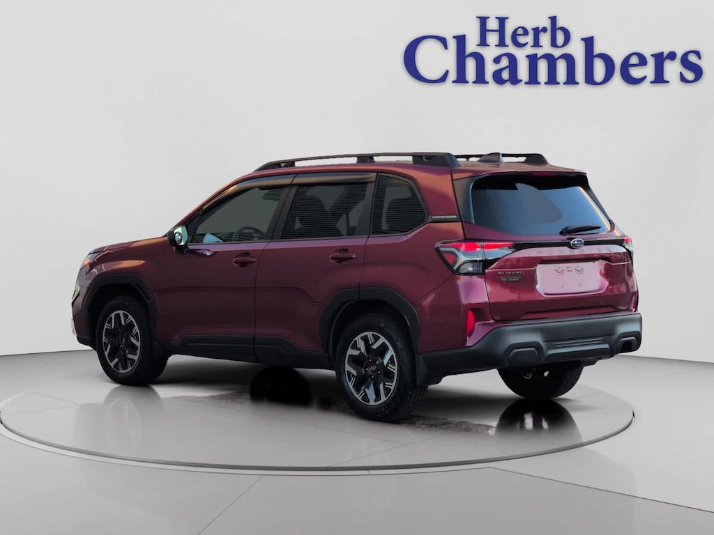 Used 2025 Subaru Forester Premium SUV