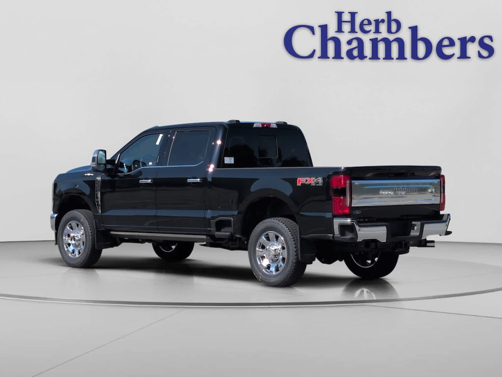 New 2026 Ford Super Duty F-350 SRW King Ranch Truck Crew Cab