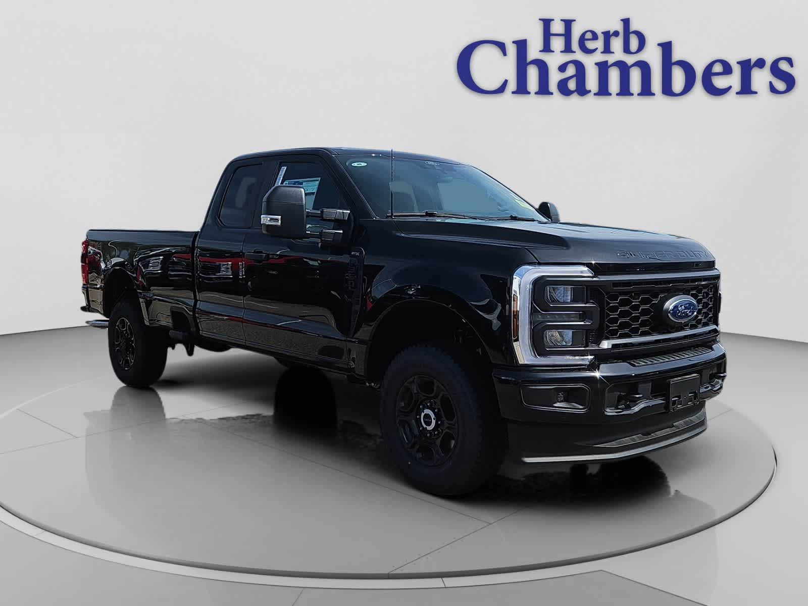 2025 Ford F-350 Super Duty XL's photo