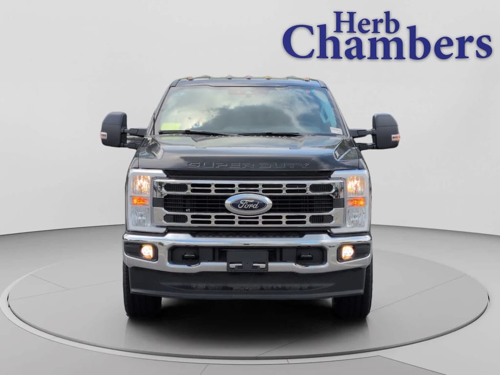 New 2026 Ford Super Duty F-350 SRW XLT Truck Super Cab