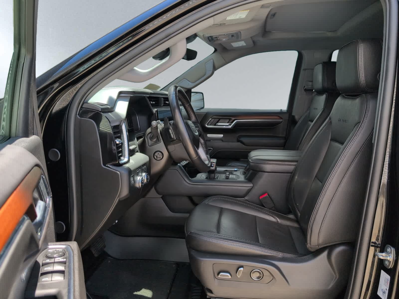 used 2024 GMC Sierra 1500 car, priced at $53,997