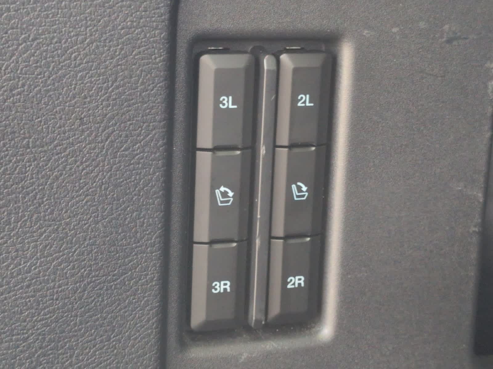used 2022 Ford Expedition Max car, priced at $50,997