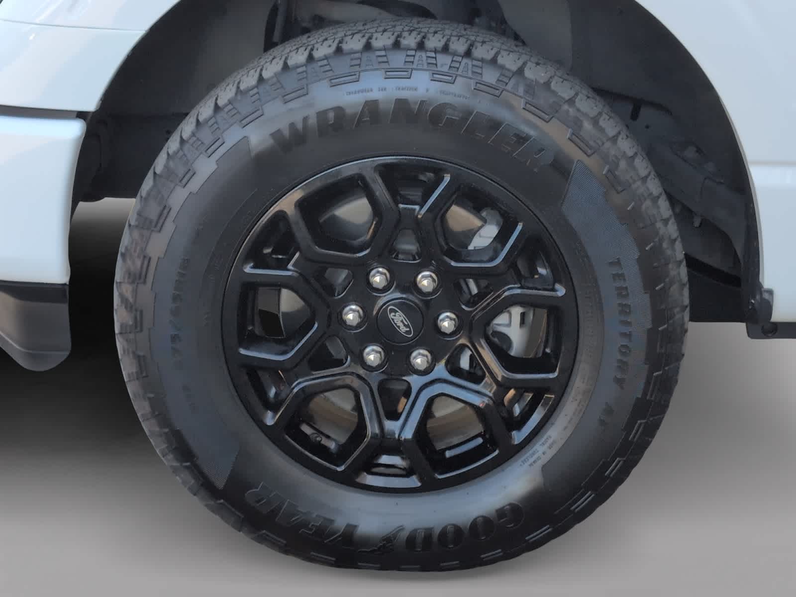 used 2022 Ford F-150 car, priced at $40,497