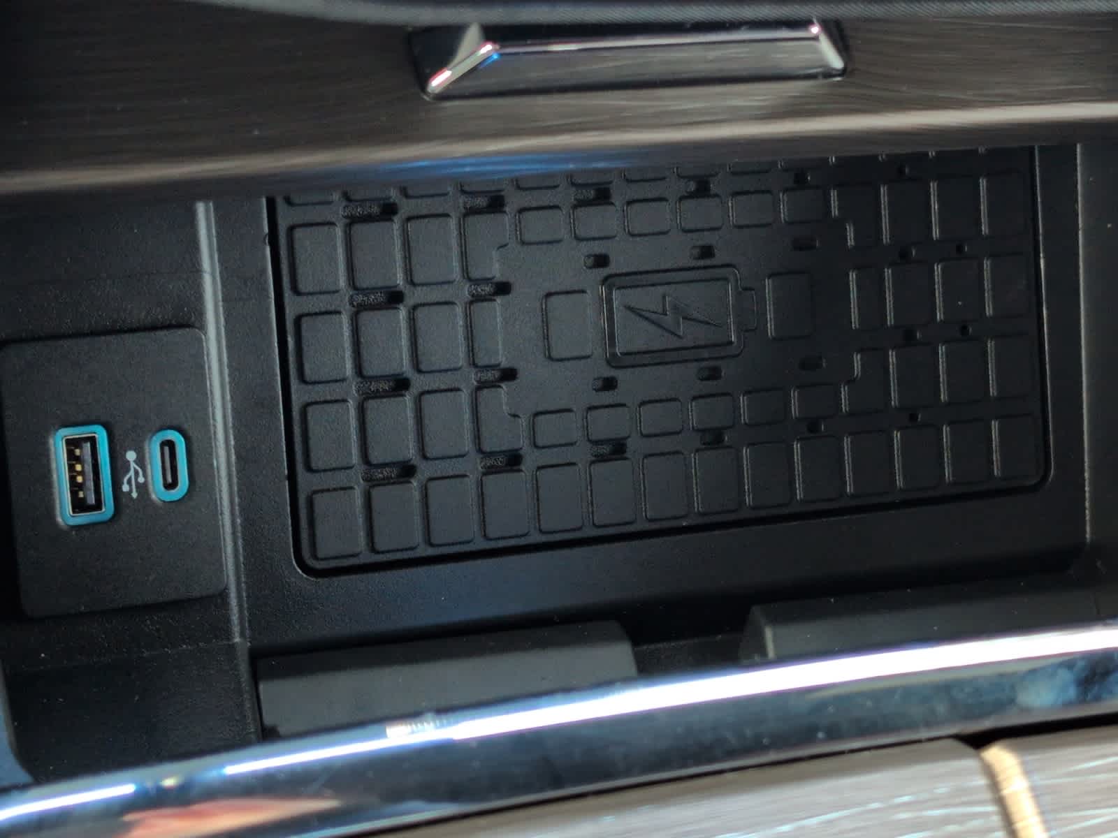 used 2023 Ford Expedition car, priced at $50,497