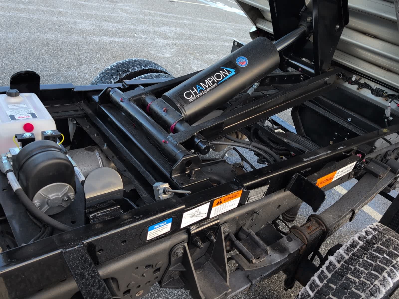 new 2024 Ford Super Duty F-550 DRW car, priced at $84,998