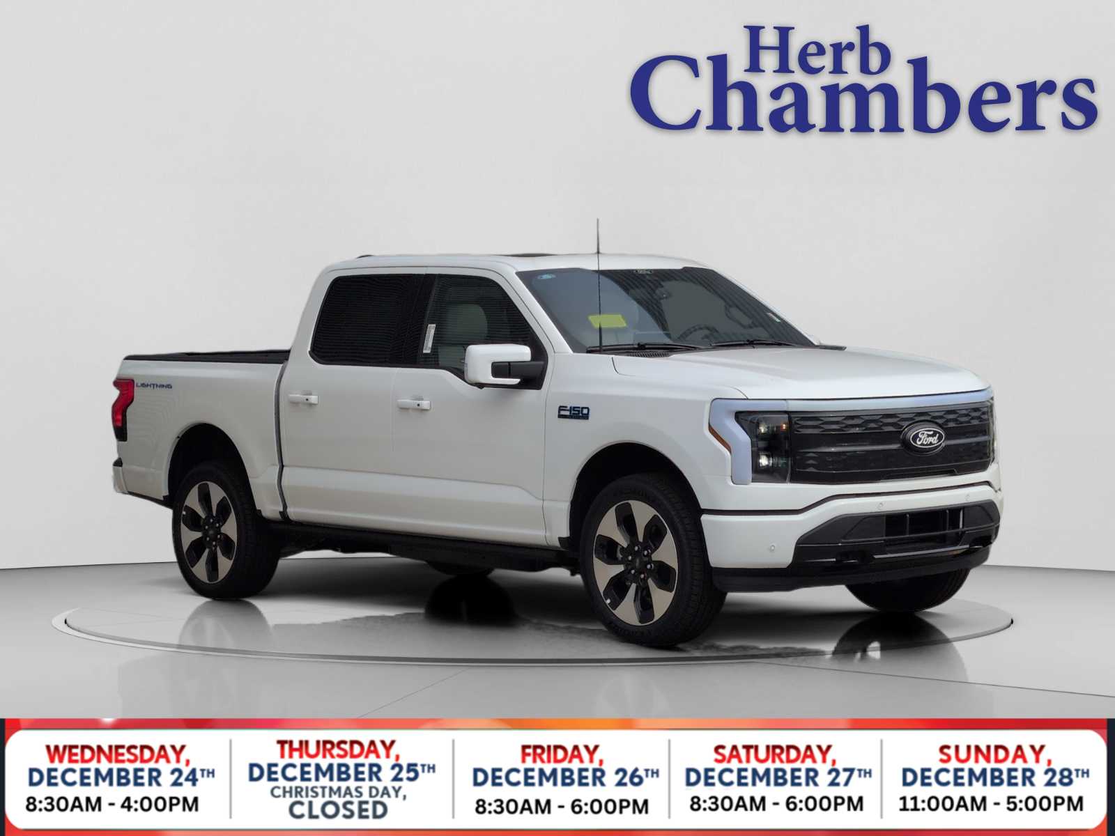 2025 Ford F-150 Lightning Platinum's photo