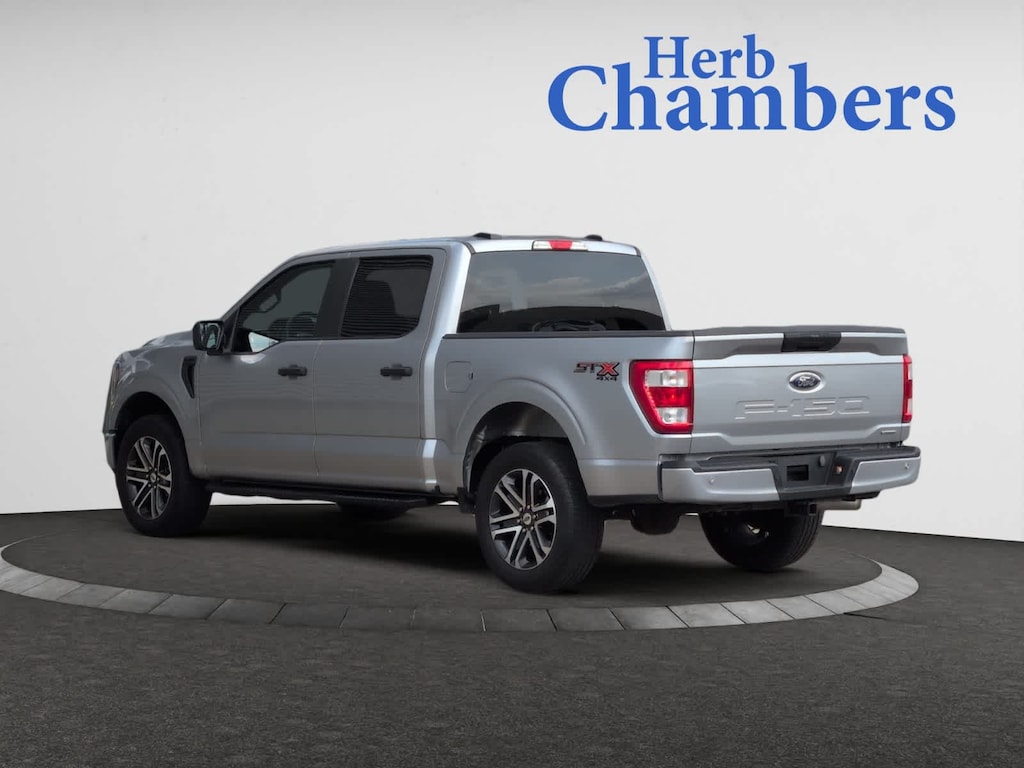 Used 2023 Ford F-150 XL 4WD Supercrew 5.5 Box Truck SuperCrew Cab