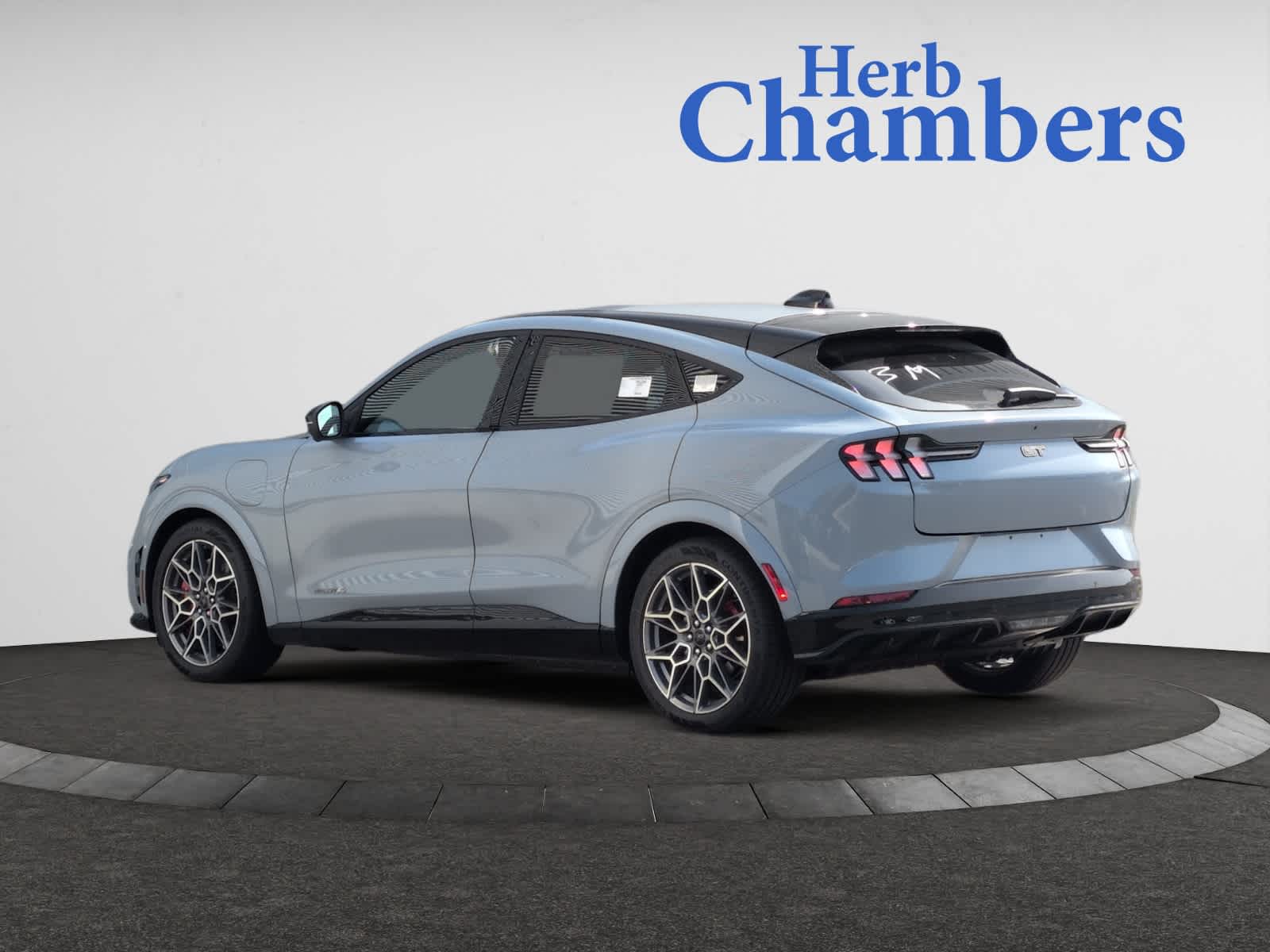 2025 Ford Mustang Mach-E GT photo 3