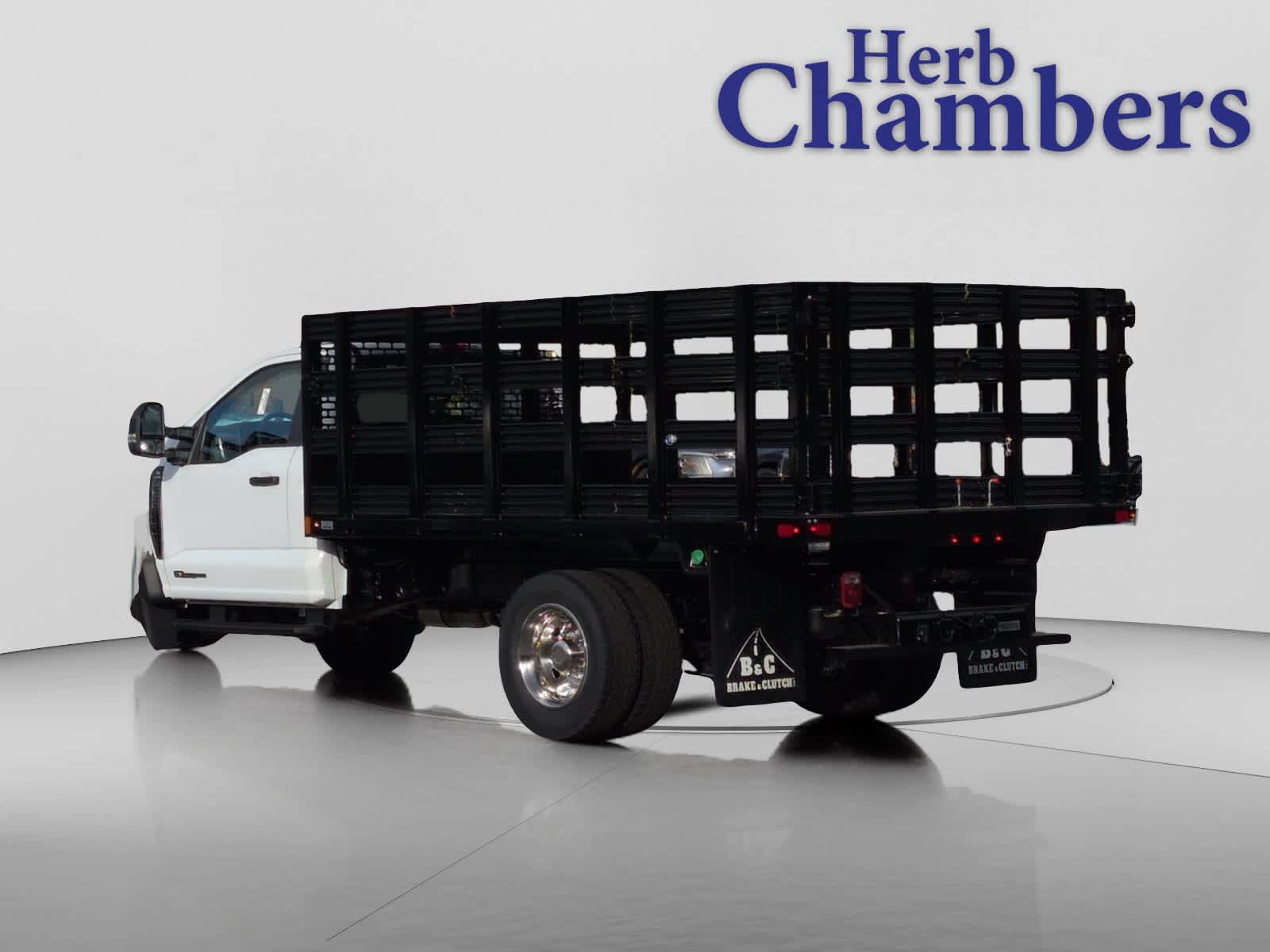 new 2025 Ford Super Duty F-600 DRW car, priced at $90,000