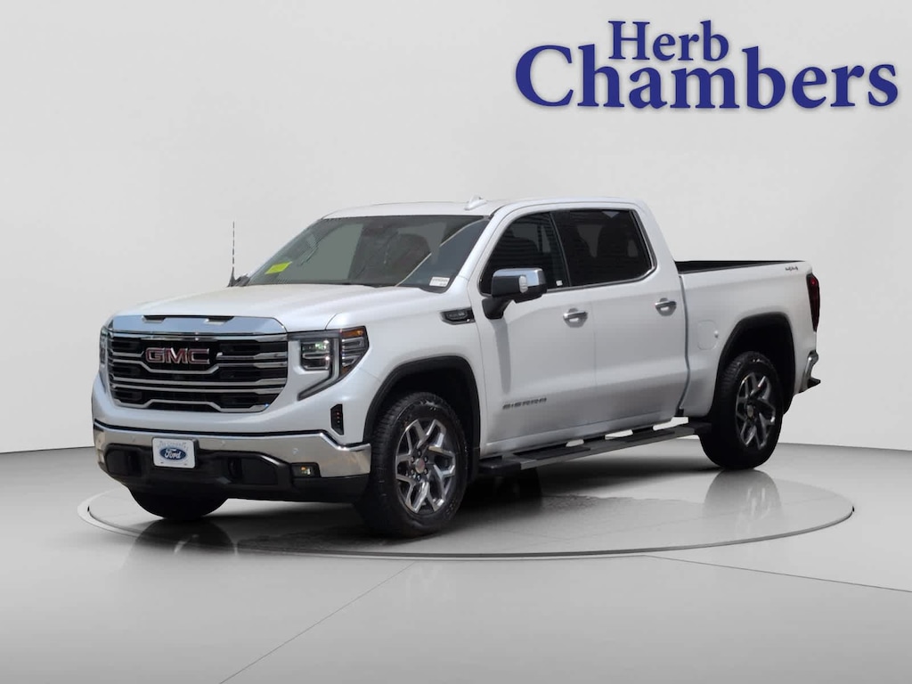 Used 2024 GMC Sierra 1500 SLT 4WD Crew Cab 147 Truck Crew Cab