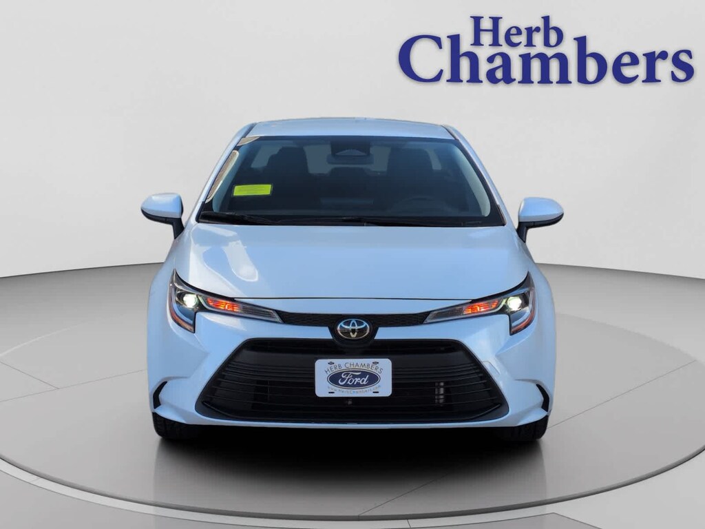 Used 2023 Toyota Corolla LE Sedan