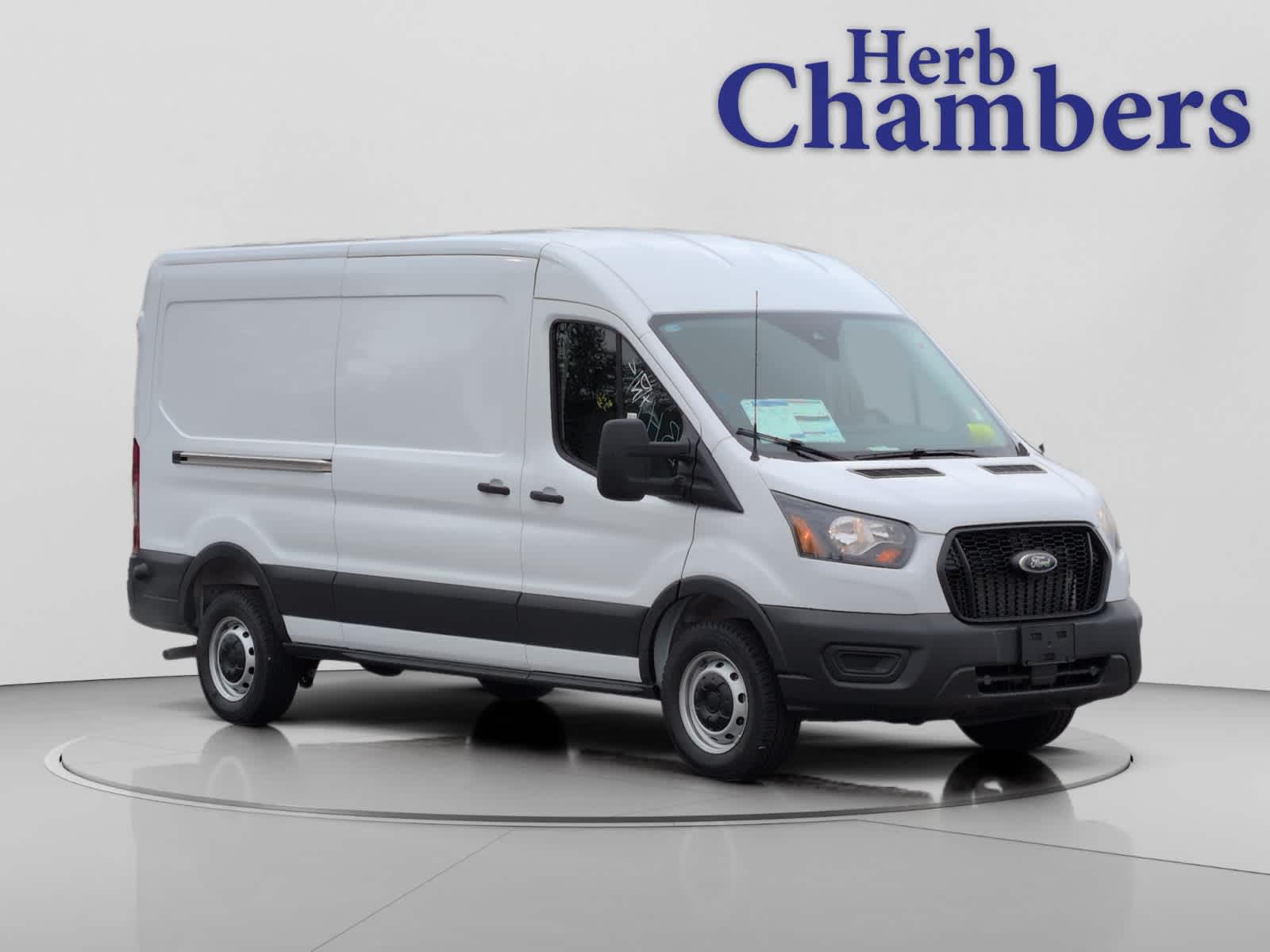 2025 Ford Transit Van Base's photo