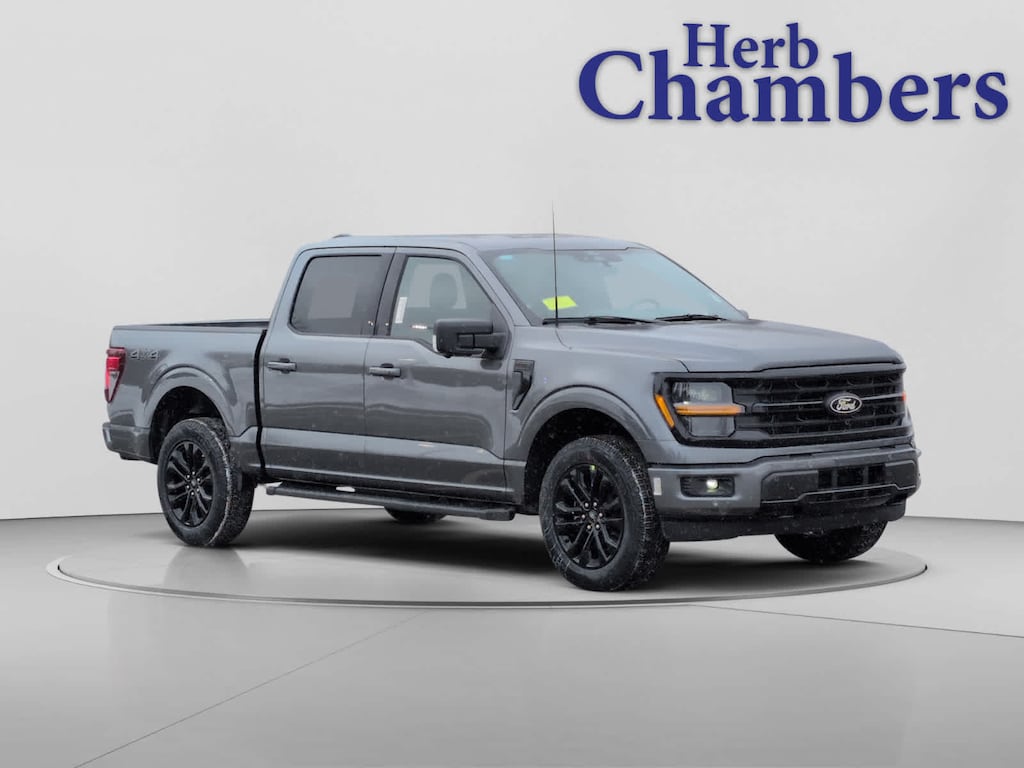 New 2026 Ford F-150 XLT 4WD Supercrew 5.5 Box Truck SuperCrew Cab