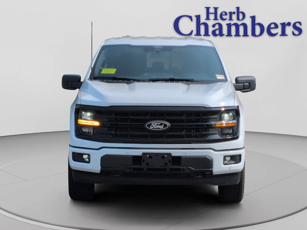 New 2026 Ford F-150 XLT 4WD Supercrew 5.5 Box Truck SuperCrew Cab