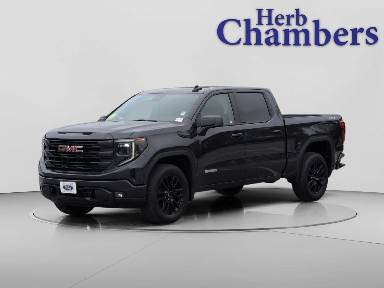 used 2024 GMC Sierra 1500 car, priced at $43,997