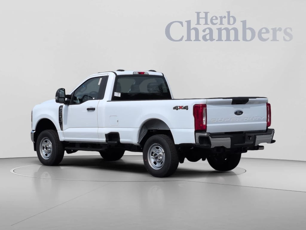 New 2026 Ford Super Duty F-350 SRW Pickup XL 4WD Reg Cab 8 Box Truck Regular Cab
