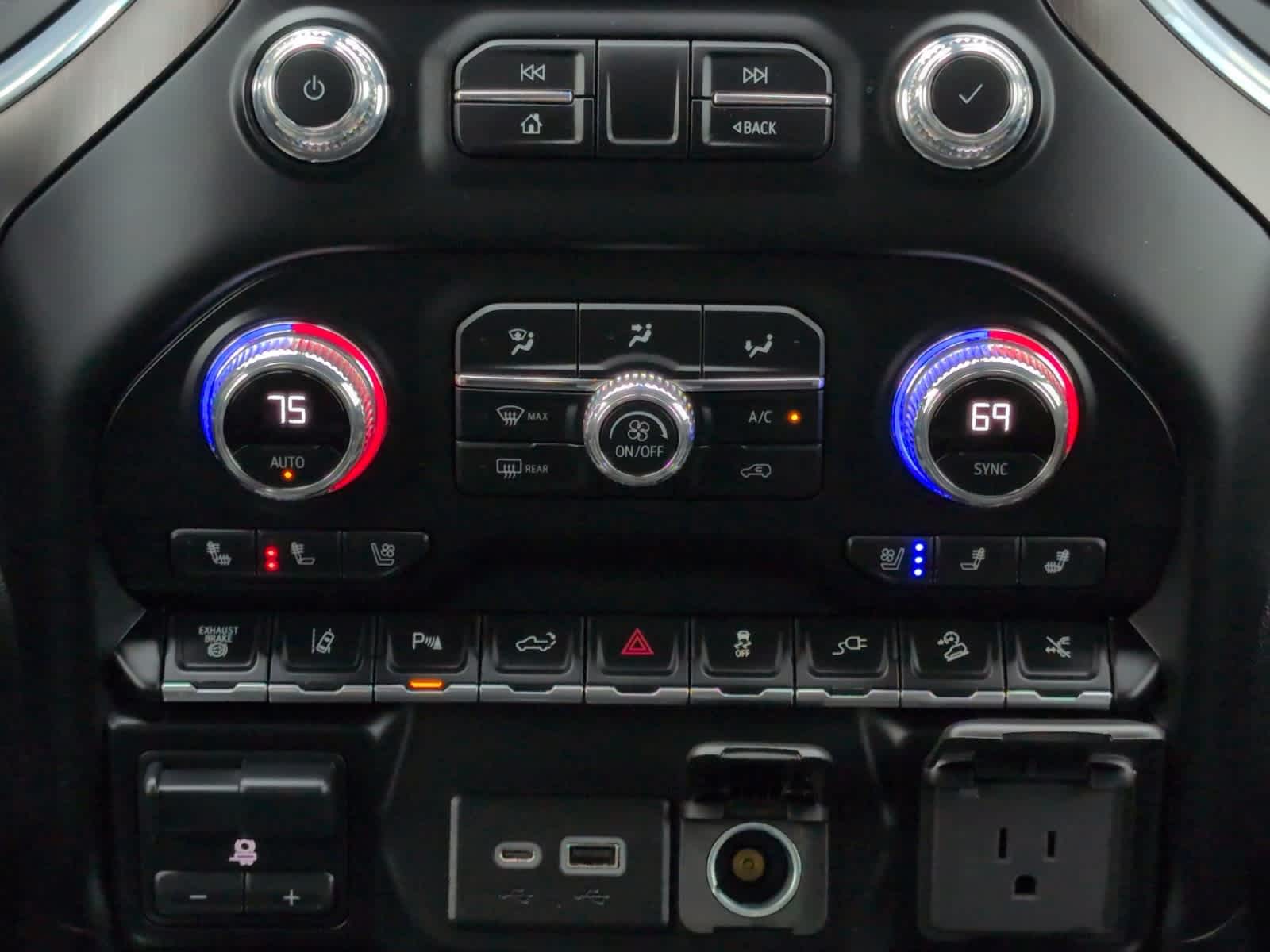used 2021 GMC Sierra 2500 HD car, priced at $60,497