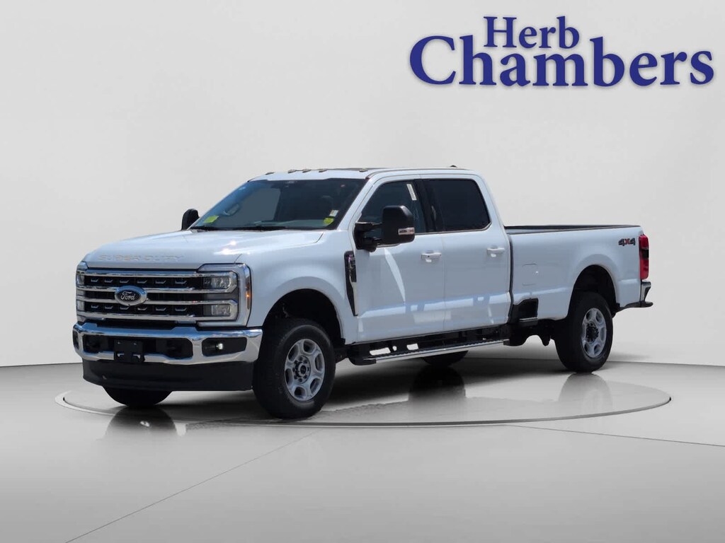 New 2026 Ford Super Duty F-350 SRW XLT Truck Crew Cab