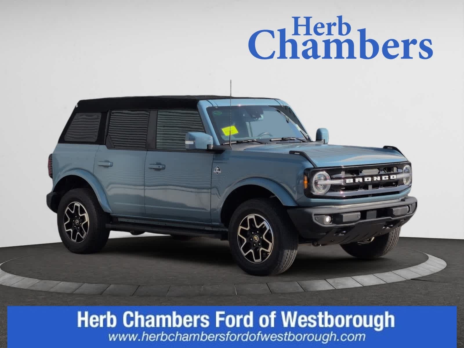 2022 Ford Bronco 4-Door Outer Banks