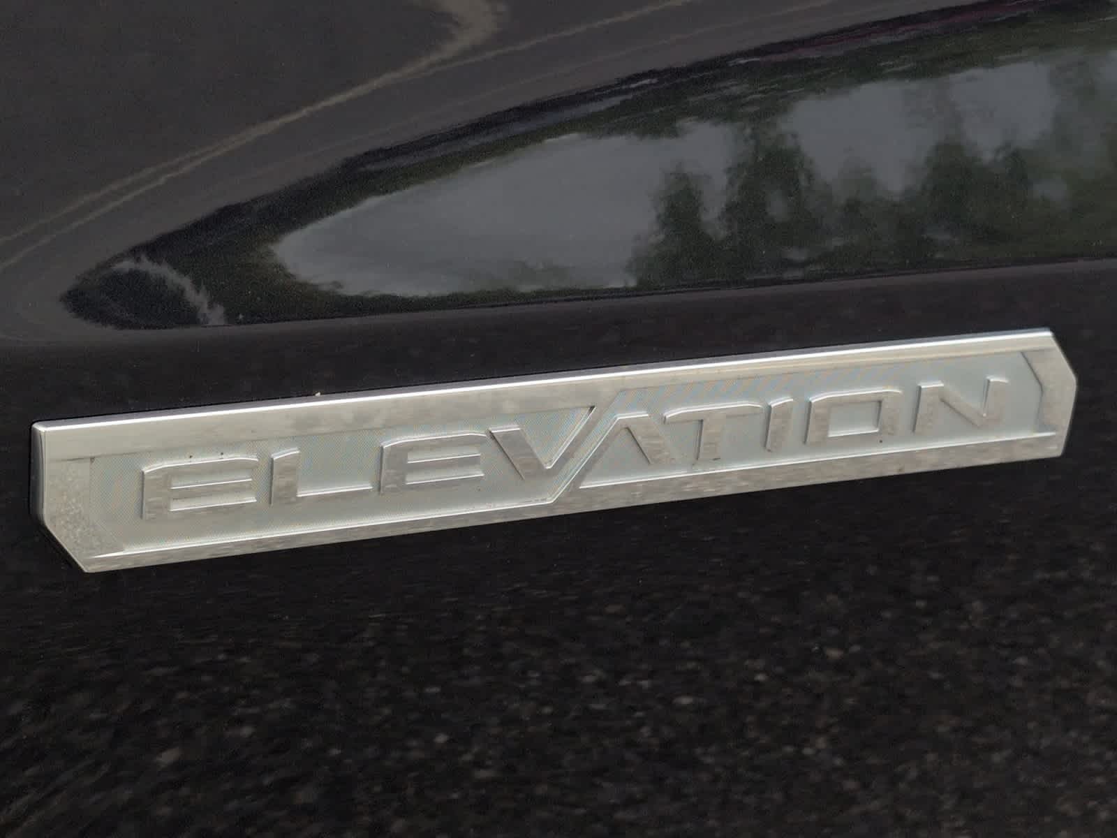 used 2024 GMC Sierra 1500 car, priced at $43,997