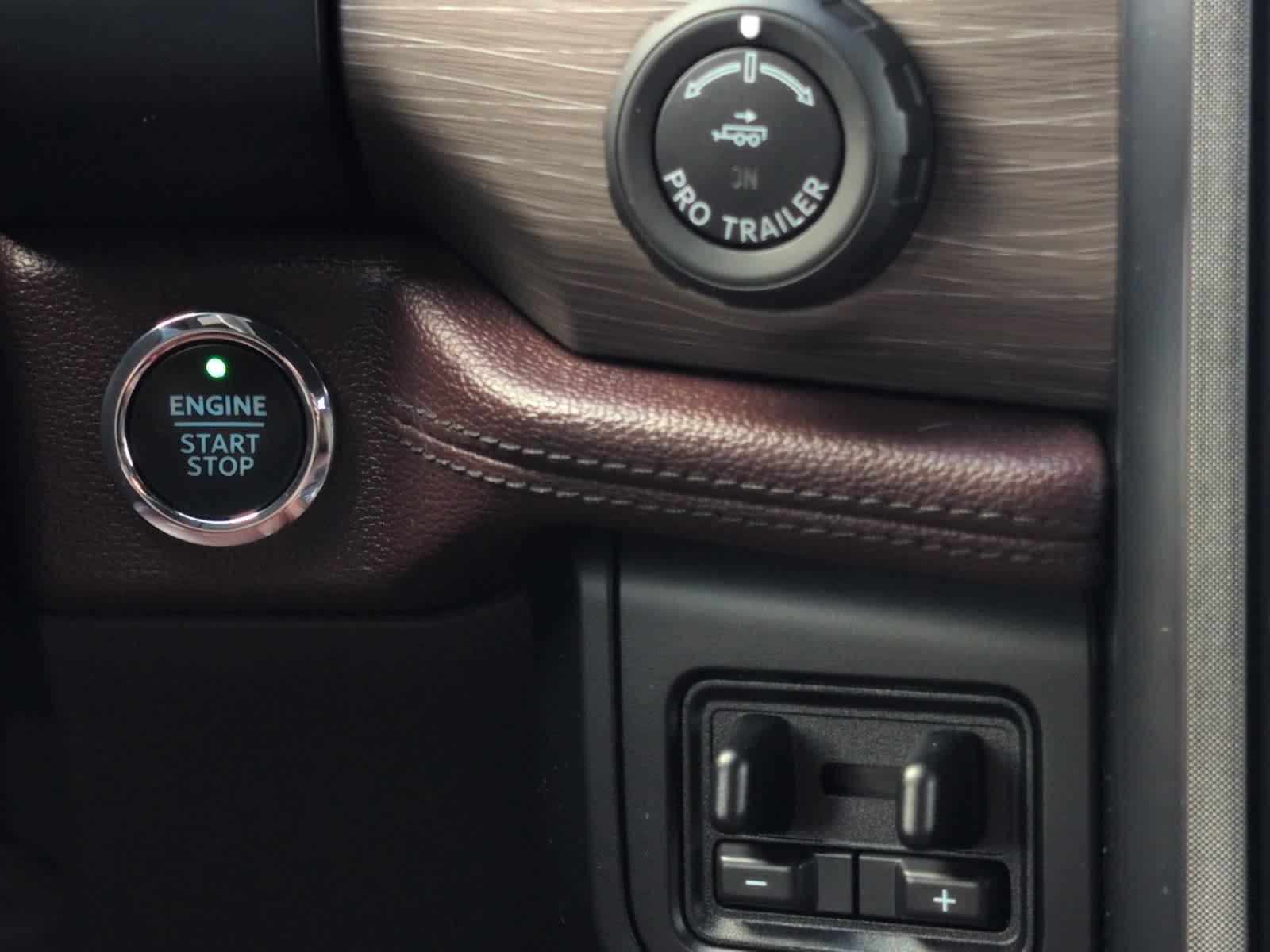 used 2023 Ford Expedition car, priced at $50,497