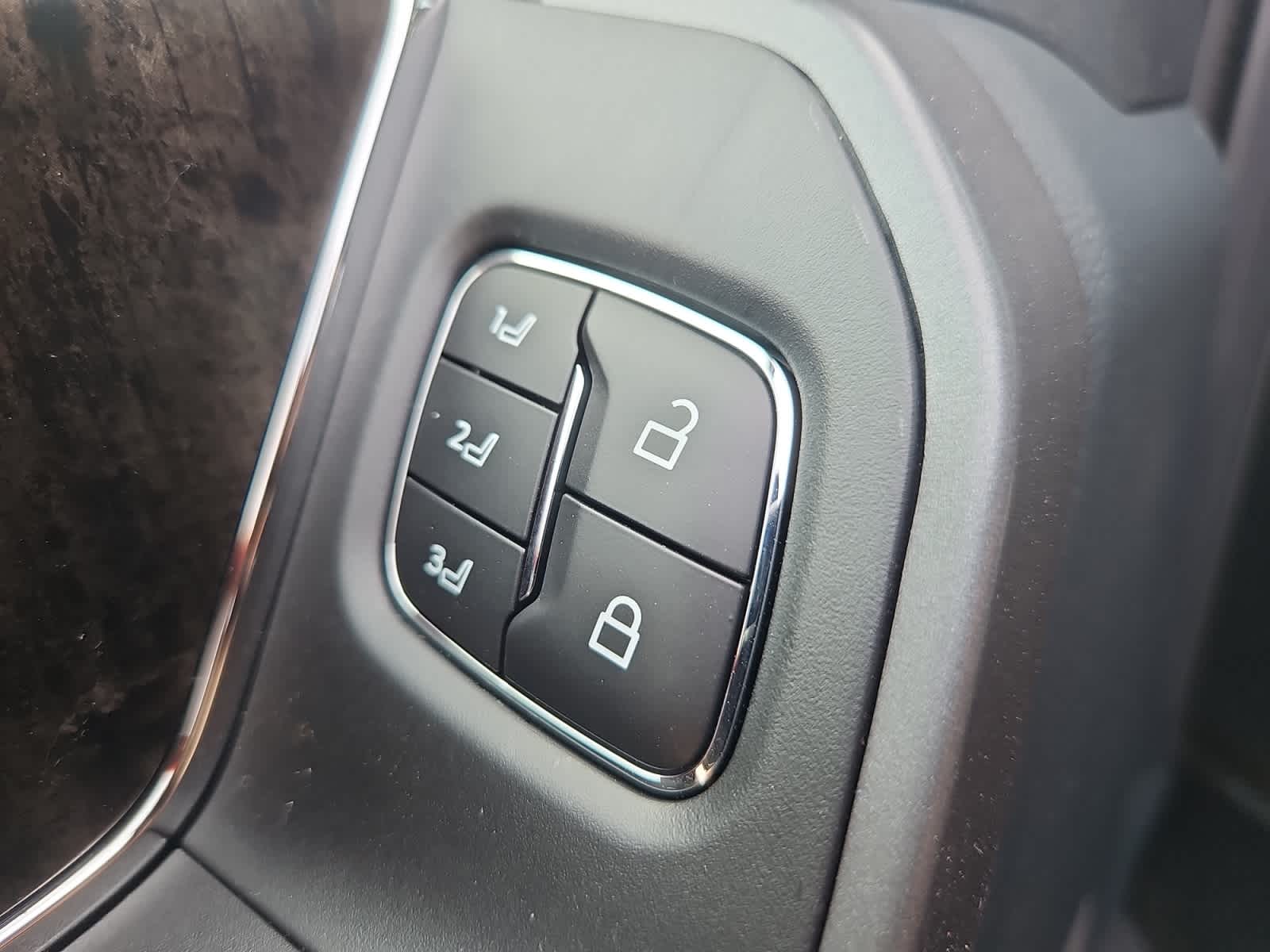 new 2025 Ford Super Duty F-350 SRW car, priced at $105,680