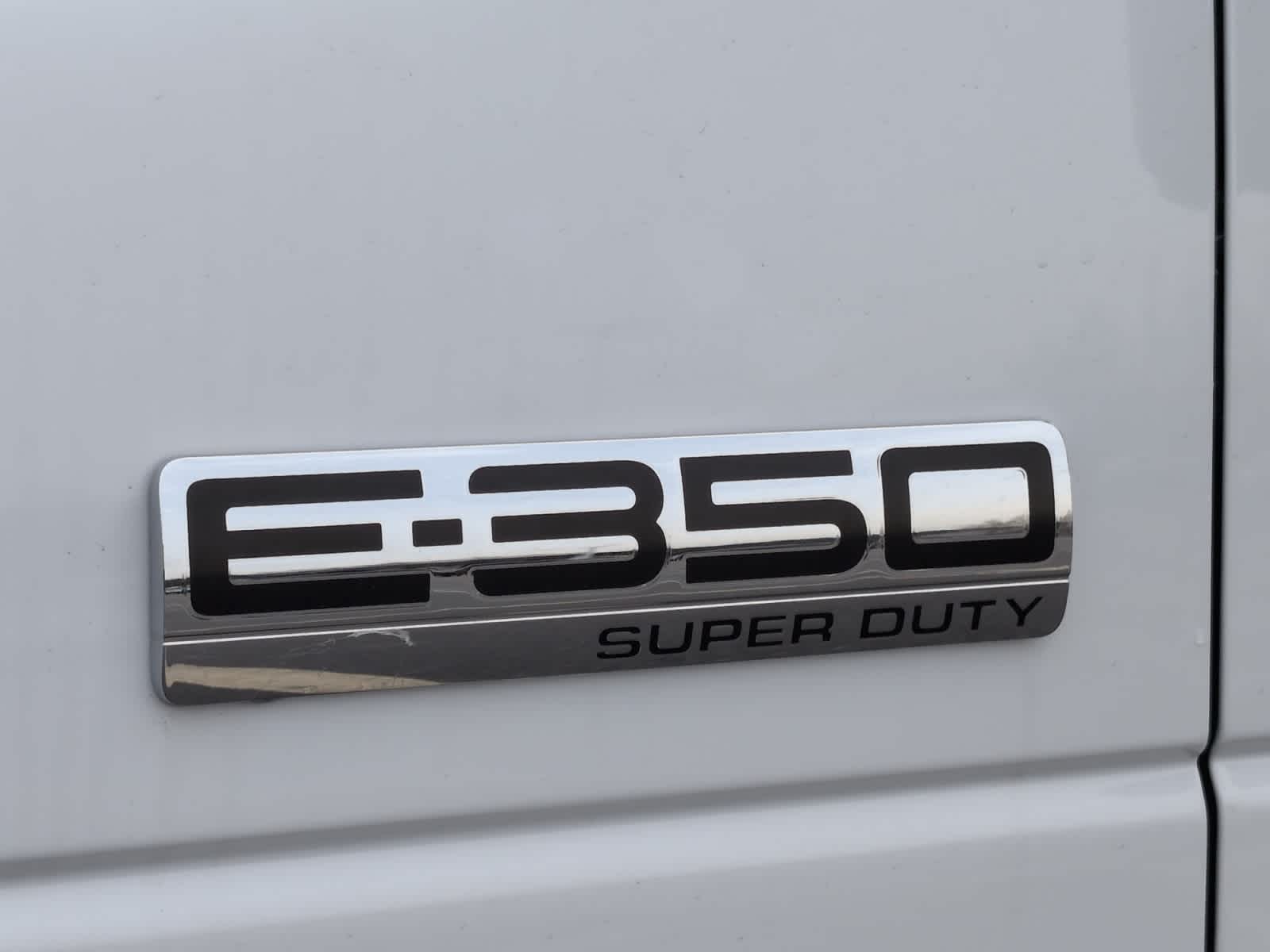 new 2026 Ford E-Series Cutaway car, priced at $45,980