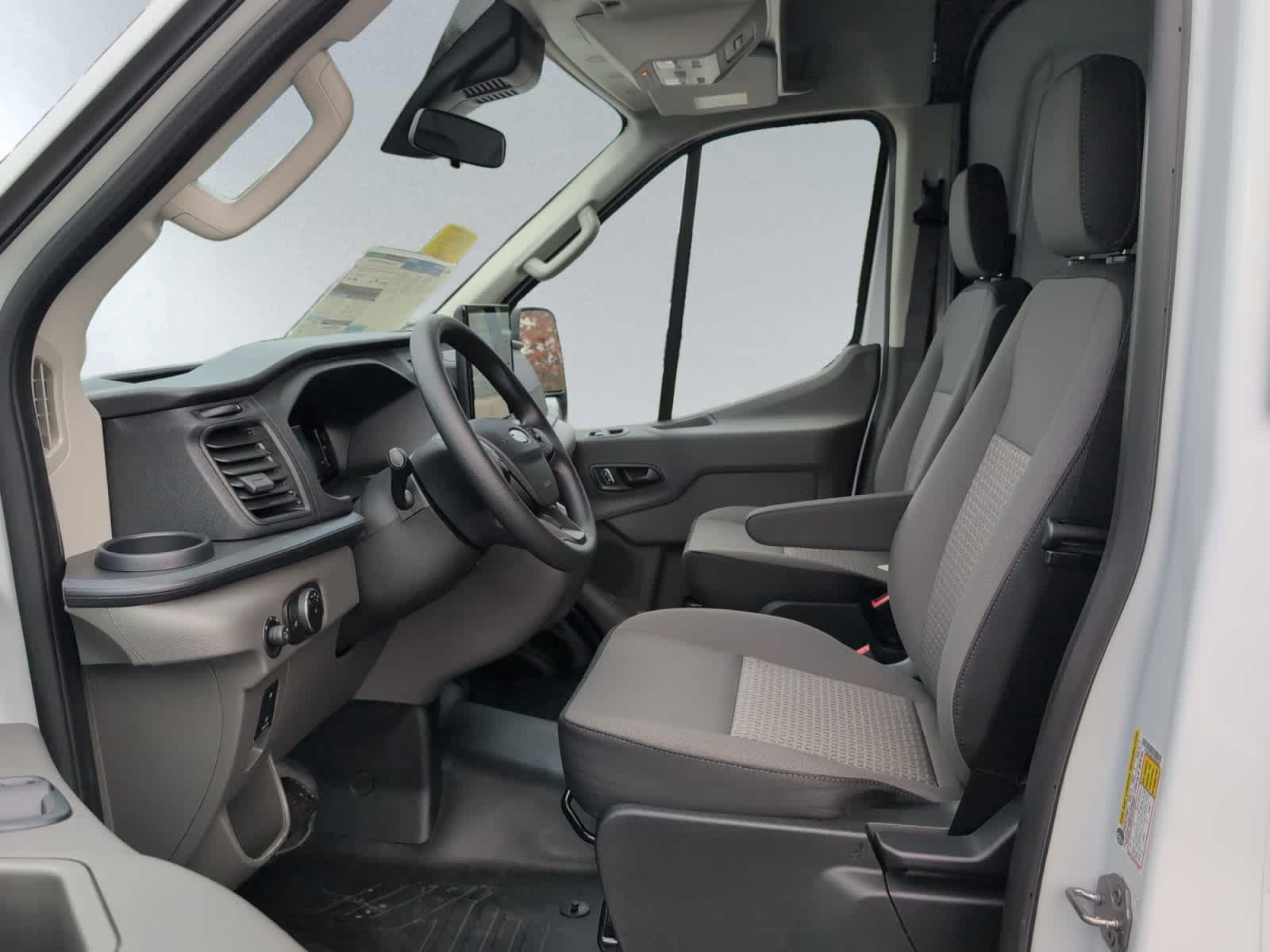 2026 Ford Transit Van Base - Photo 7