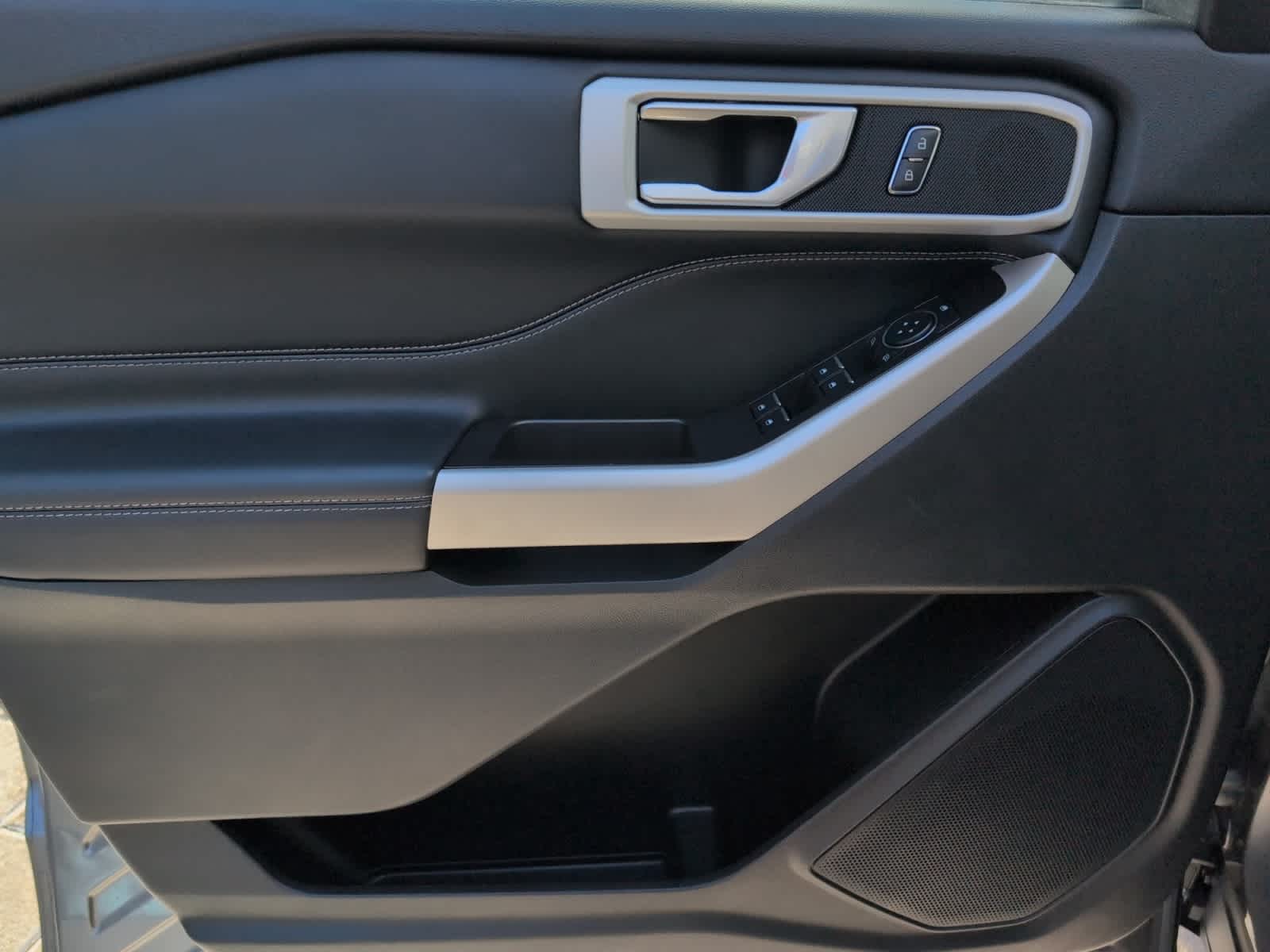 used 2022 Ford Explorer car, priced at $30,297