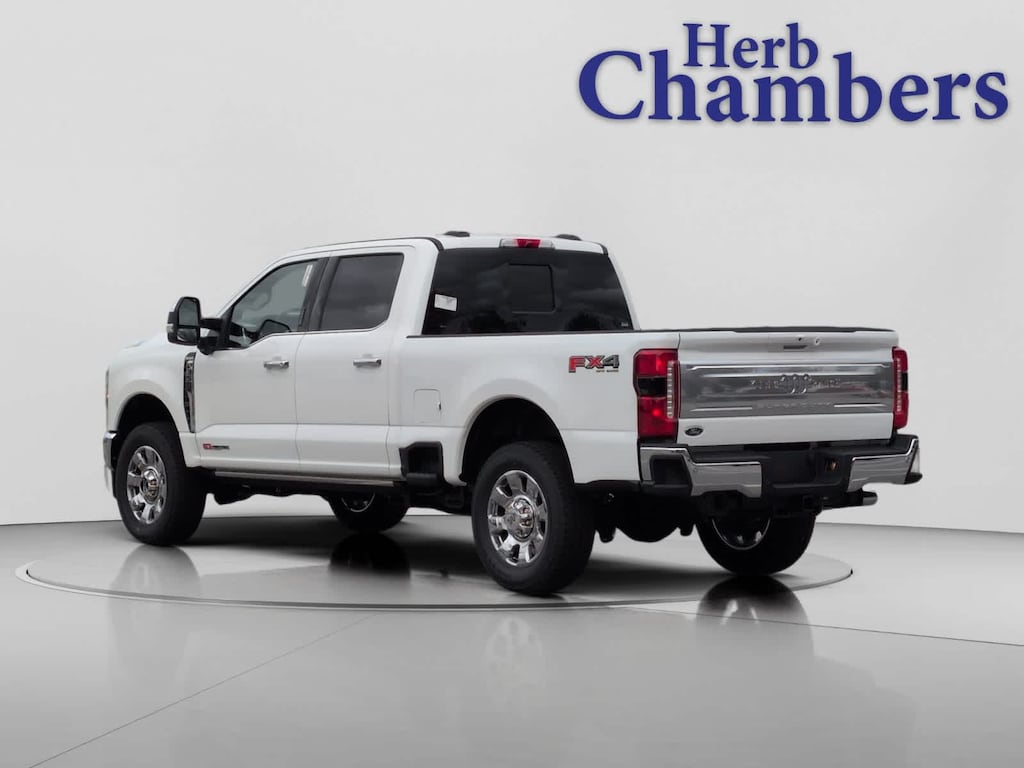 New 2026 Ford Super Duty F-350 SRW King Ranch Truck Crew Cab