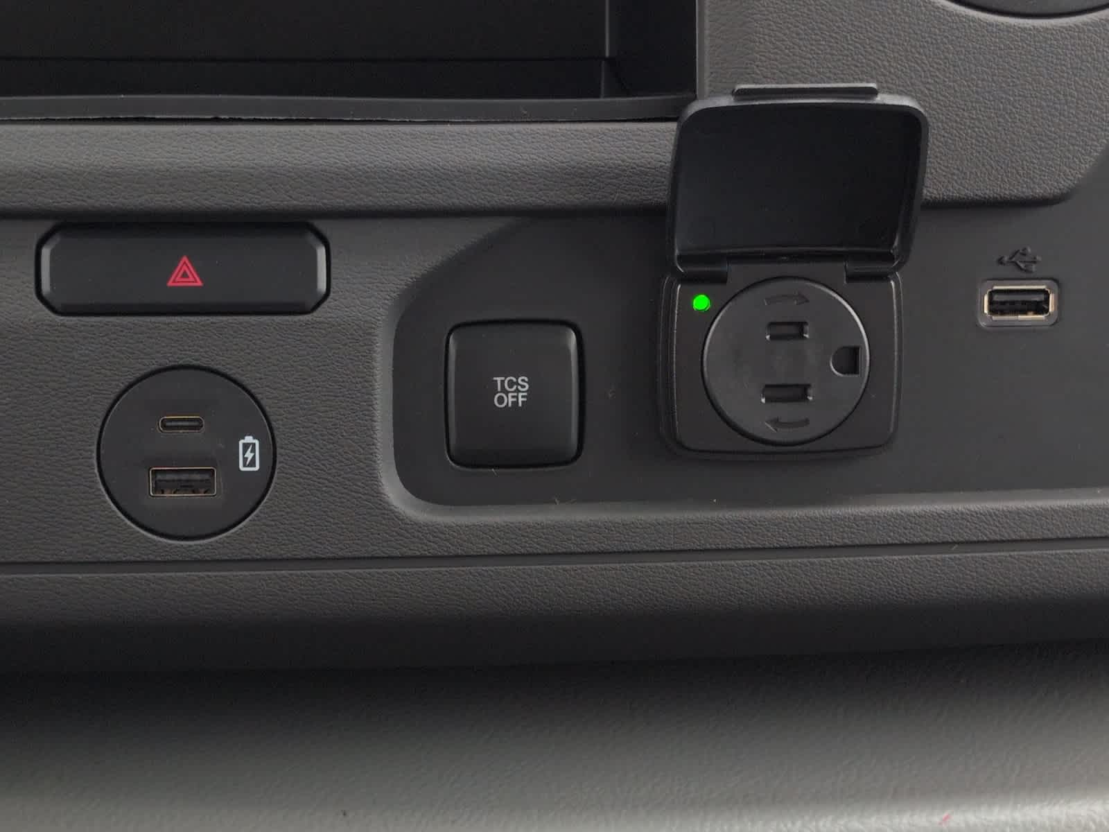 new 2026 Ford E-Series Cutaway car, priced at $45,980