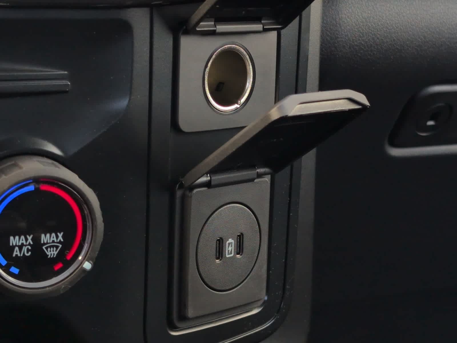 new 2025 Ford F-150 car, priced at $51,754