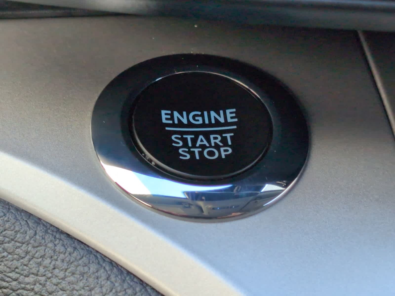 used 2022 Ford Explorer car, priced at $30,297